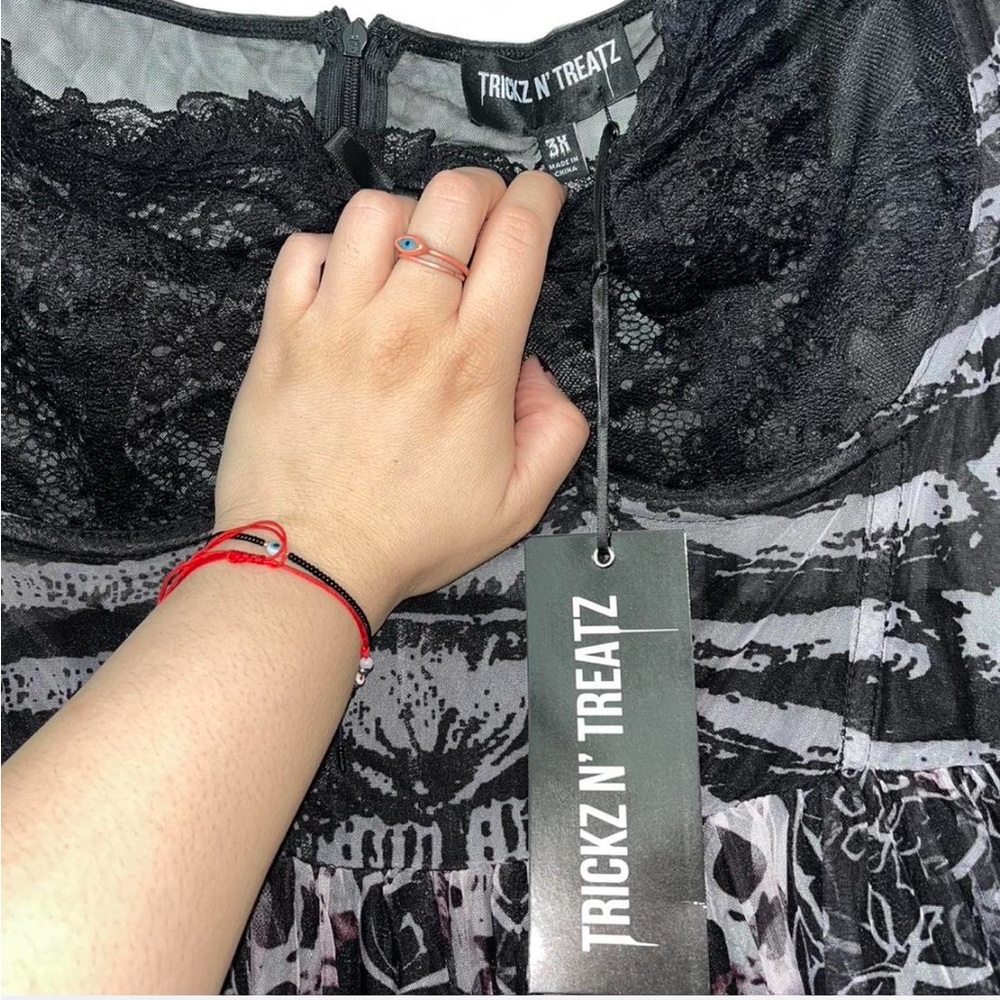 NWT Trickz n Treatz Plus Size 3x Black and White Sheer Maxi Dress With Skeletons - Picture 2 of 9